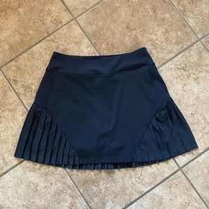 Under Armour Black Skort XS, NWT